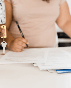 Firma documenti esenzione imu prima casa senza residenza 